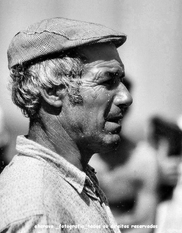 ahcravo_face_0bs joão da calada bw