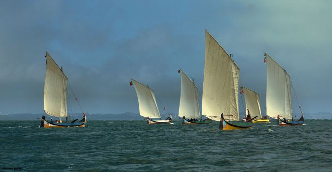 se quisermos ser mais que silêncio e consentimento, seremos povo