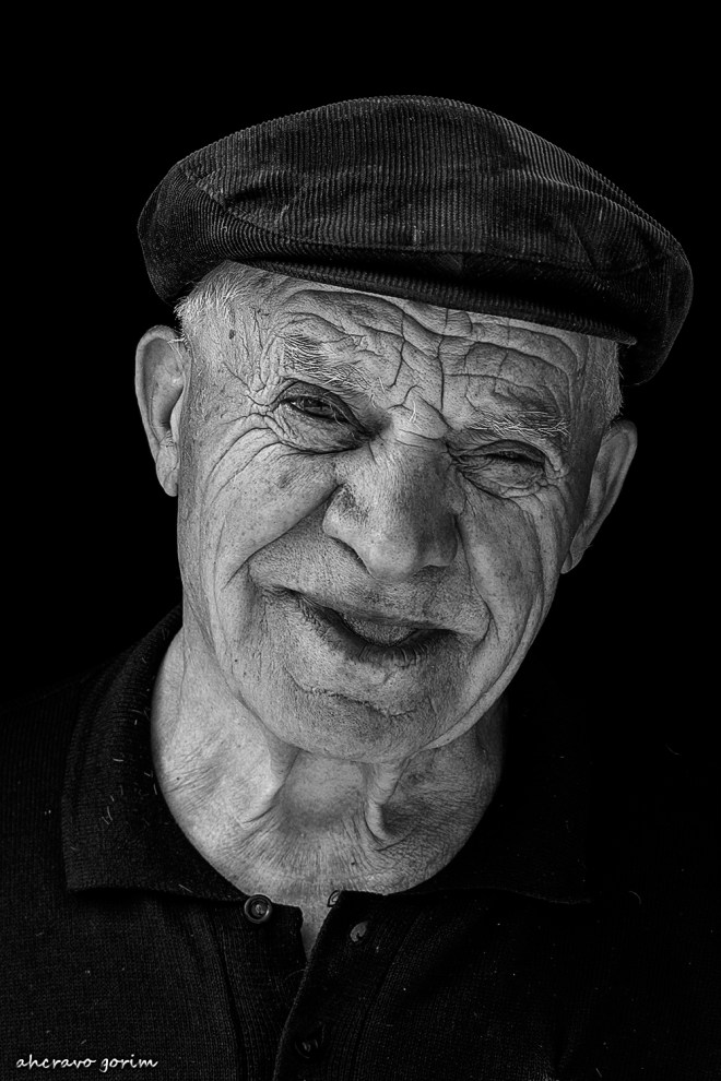 0 ahcravo_DSCN7690 bw