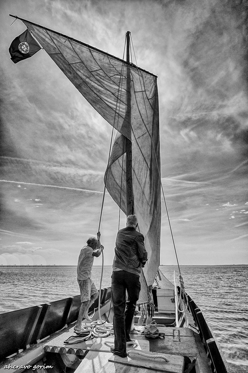 0 ahcravo_DSC6606 hdr bw